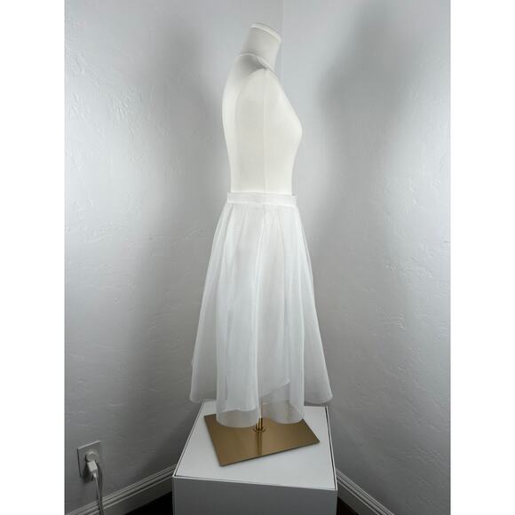 AQUA White Mesh Tulle Pleated Midii Skirt (Woman's Small) - Picture 5 of 10